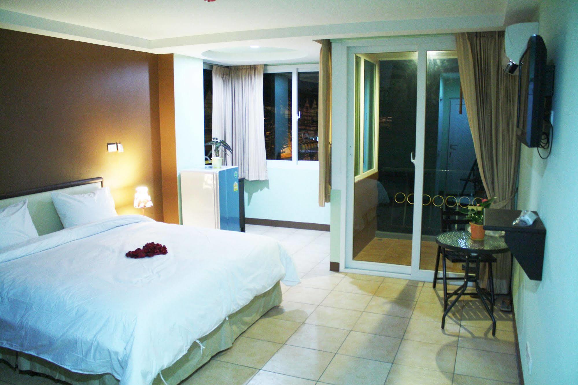 The Right Resort Паттая Екстер'єр фото
